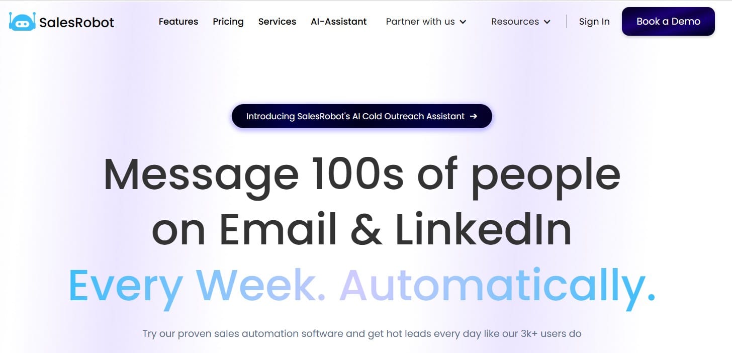 Screenshot of Salesrobots homepage